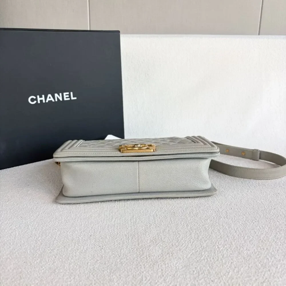 Chanel Women Pre-Loved Bag Very Good Condition
